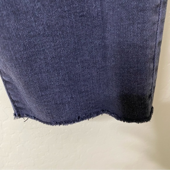 Forever 21 Black High Waisted Straight Leg Distressed Cropped Jeans Size 27 - Picture 11 of 13